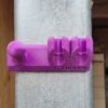 EquiHook Magnetischer Gertenhalter Violett glänzend